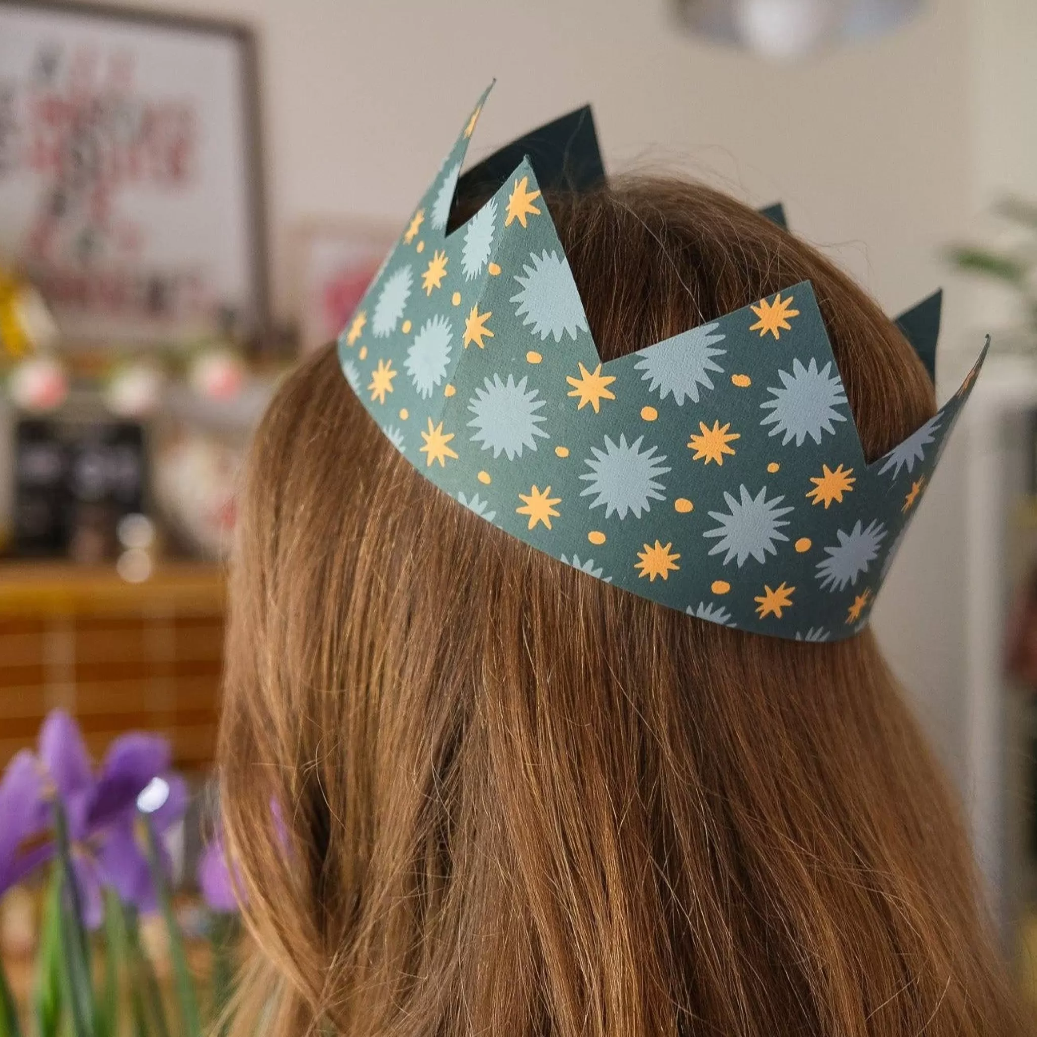 grow urban Blue Paper Crowns- Stationery | Christmas Decorations