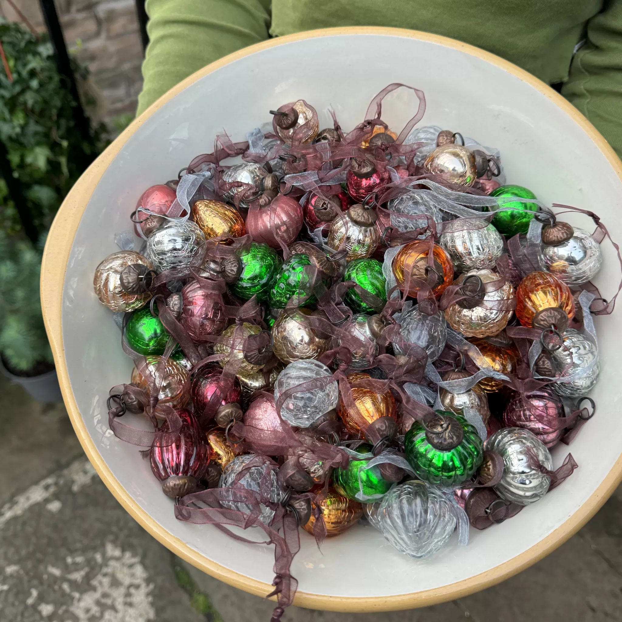 grow urban Mini Crackle Glass Baubles (Lucky Dip)- Christmas Decorations | Christmas Decorations