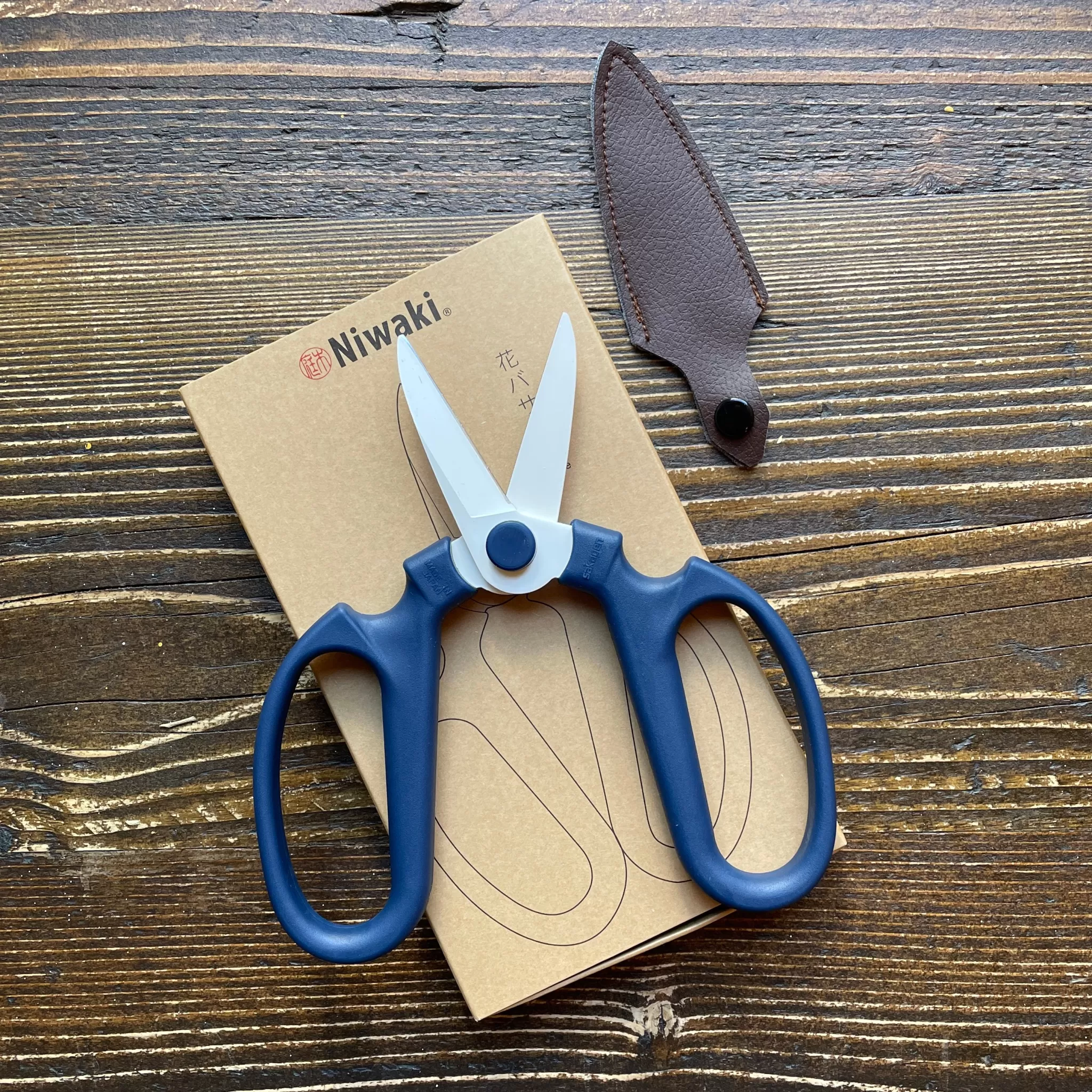 grow urban Niwaki Flower Scissors- Niwaki
