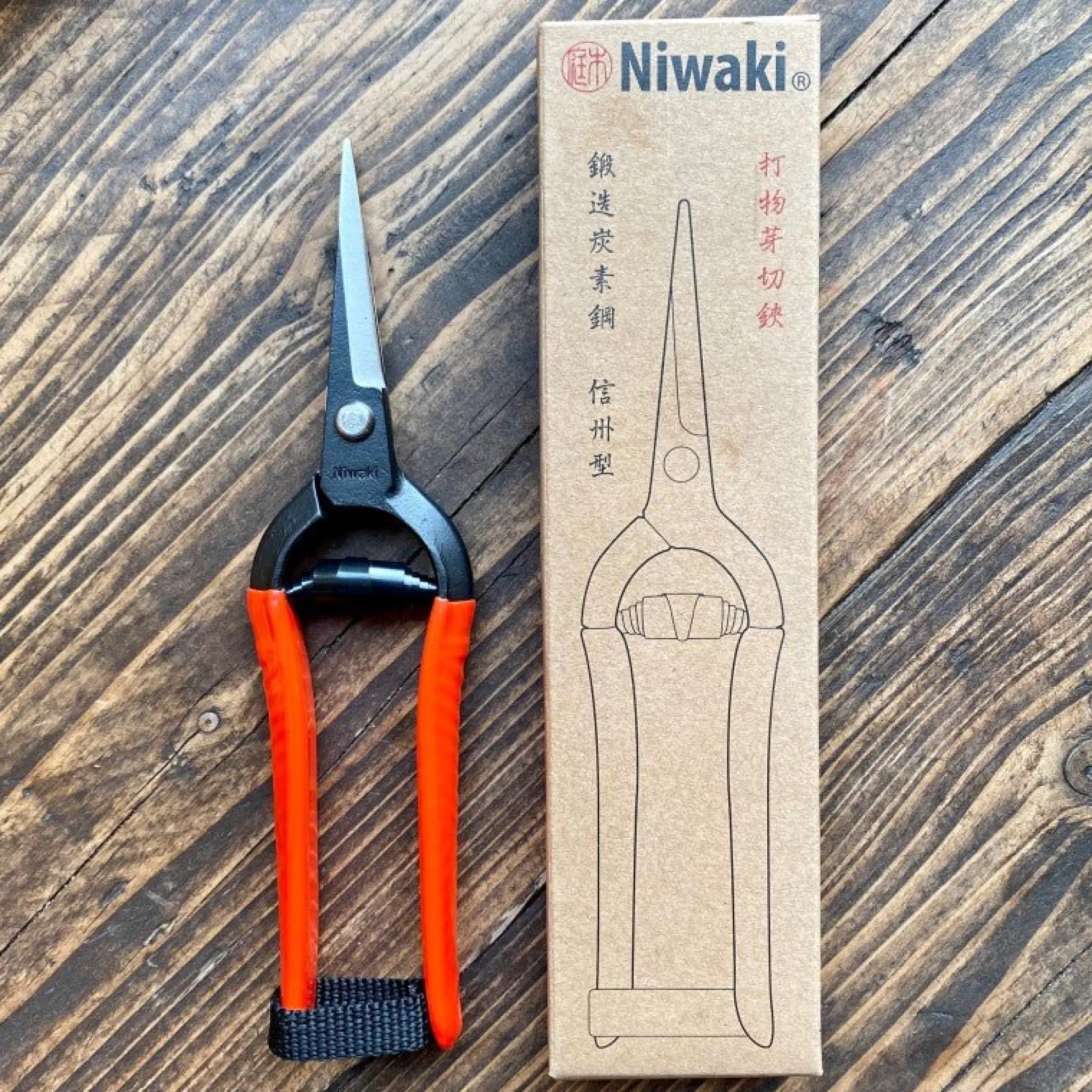 grow urban Niwaki Forged Snips- Niwaki | Garden Tools