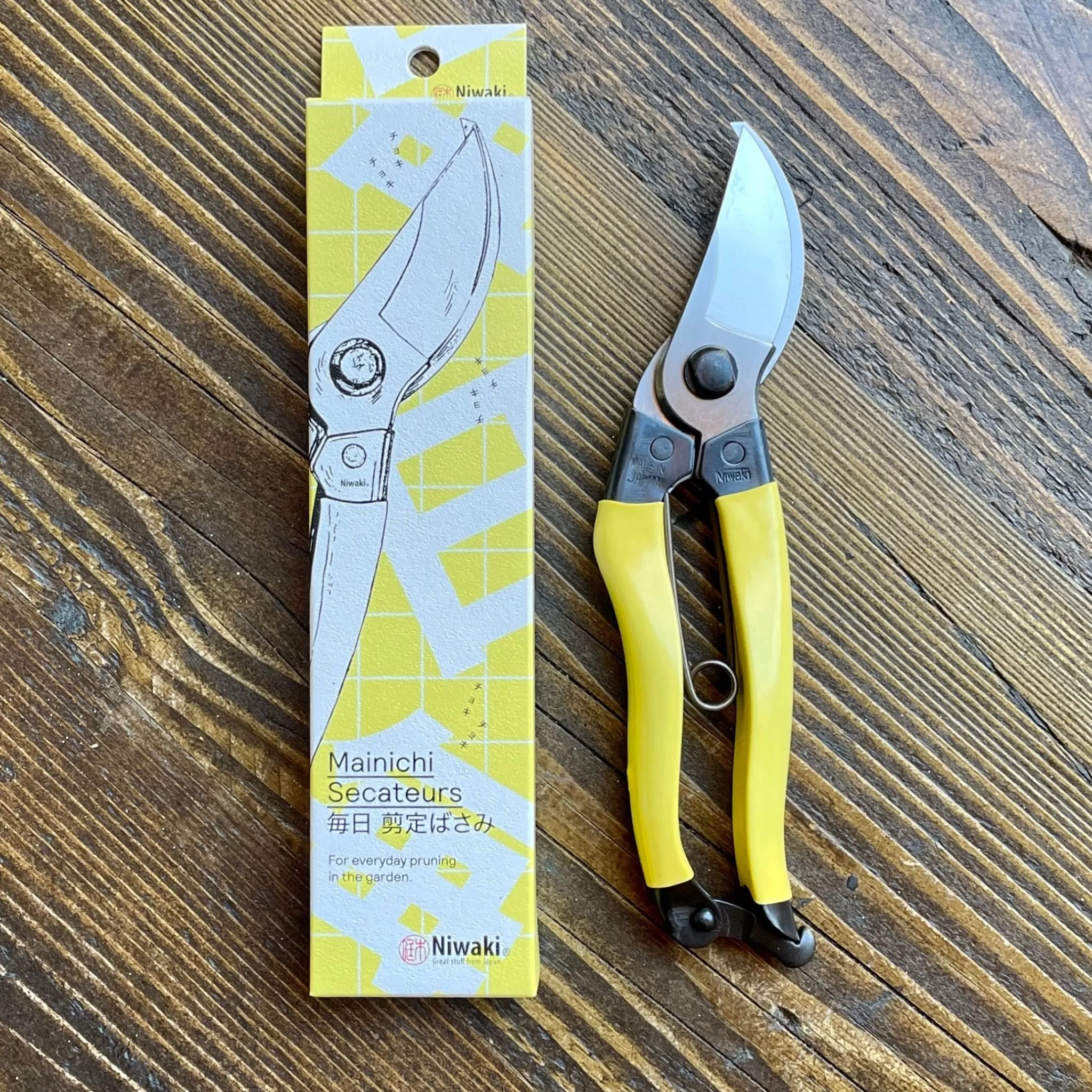 grow urban Niwaki Mainichi Secateurs- Niwaki | Garden Tools