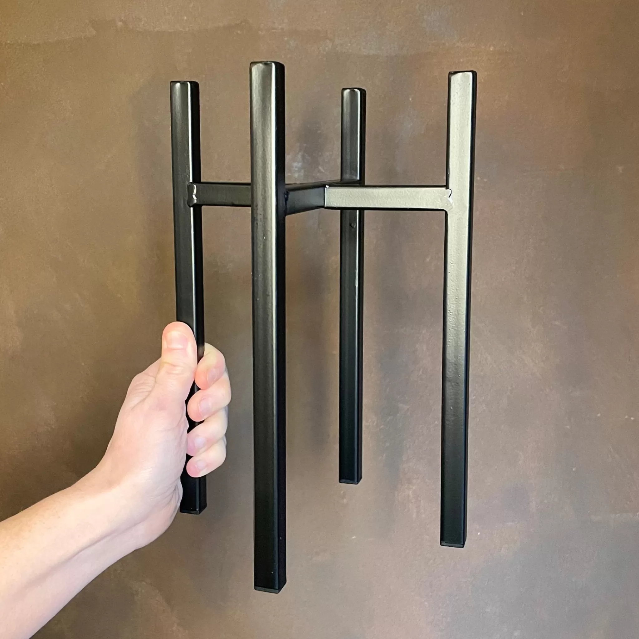 grow urban Plant Stand - Black- Home Decor & Hardware | Plant Stands & Hangers