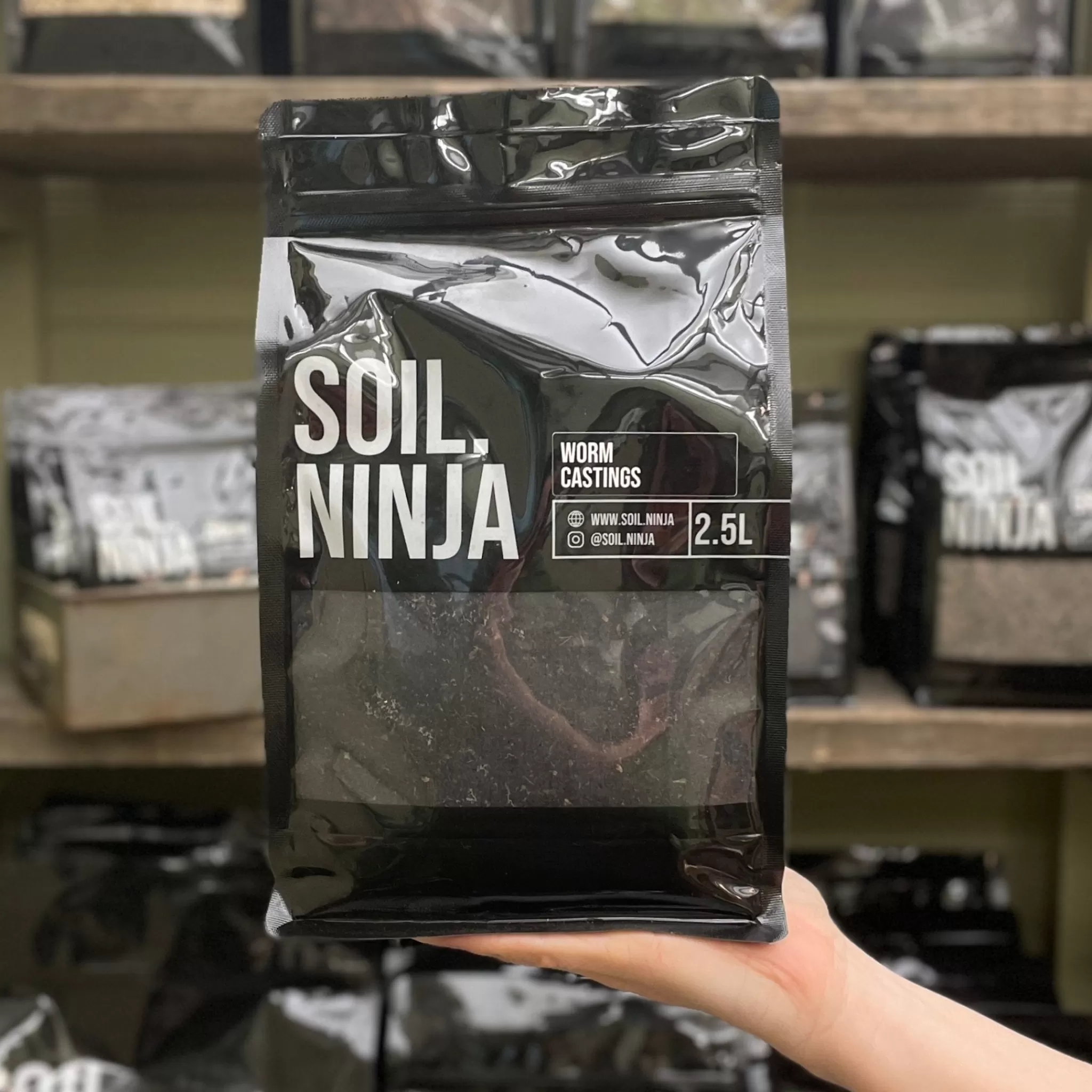 grow urban Soil Ninja - Worm Castings- Soil.Ninja Compost Blends