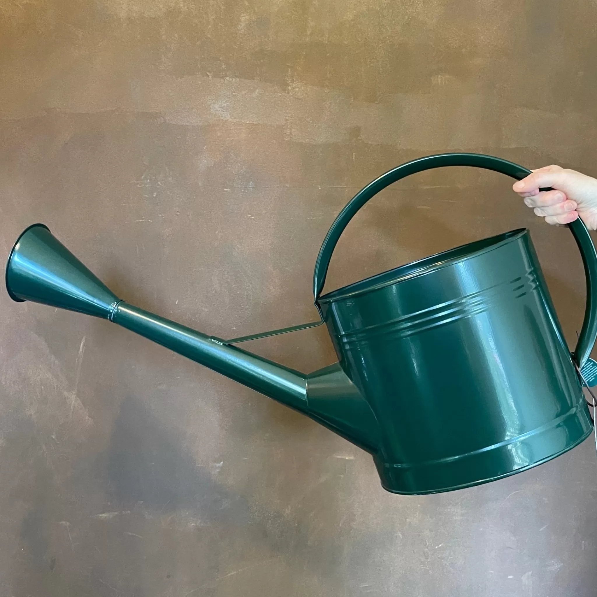 grow urban Waterfall Watering Can | British Racing Green | 9 Litres- Outdoor Plant Care | Outdoor Plant Care
