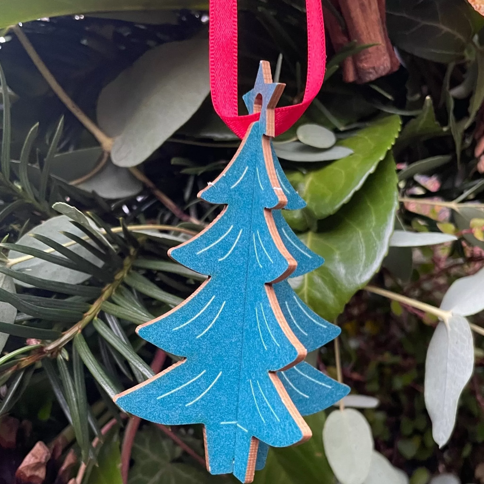 grow urban Wooden Pop-Out Christmas Cards- Stationery | Christmas Cards
